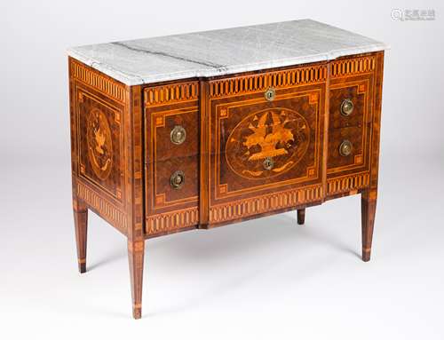 A D.Maria style chest of drawersRosewood, jacaranda and sati...