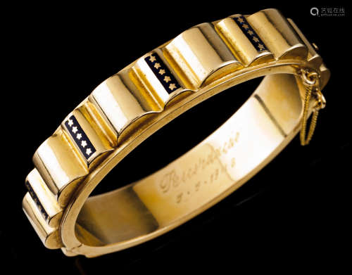 An Art Deco braceletPortuguese gold Hinged articulation, blu...