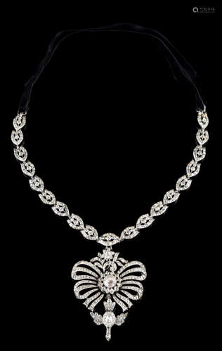 An important necklaceSilver, 18th century and black velvet r...