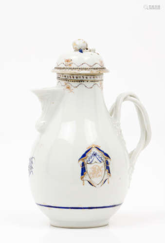 A milk jug with coverChinese export porcelain Blue and gilt ...