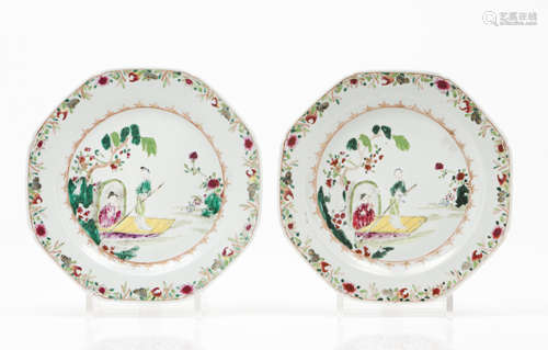 A pair of octagonal platesChinese export porcelain Polychrom...