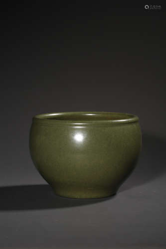 A Large Teadust-Glazed Jar