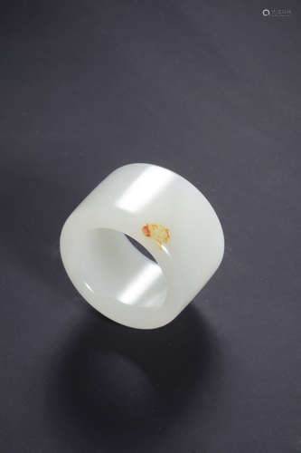 A White And Russet Jade Thumb Ring