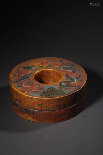 A Yellow-Ground Lacquer Twin-Dragon Circular Ceremonial Neck...