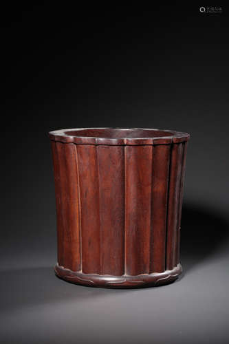 A Lobular Red Sandalwood Lobed Brush Pot