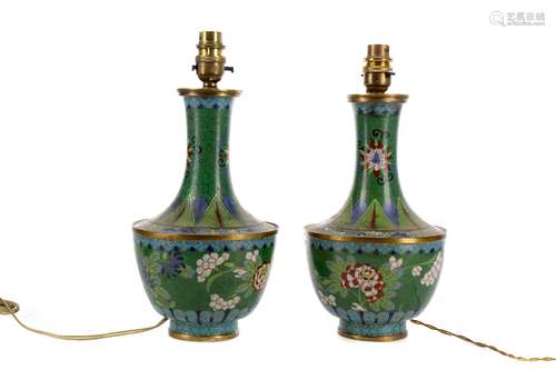 A PAIR OF CHINESE CLOISONNE VASE LAMPS