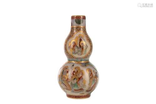 AN EARLY 20TH CENTURY JAPANESE SATSUMA VASE