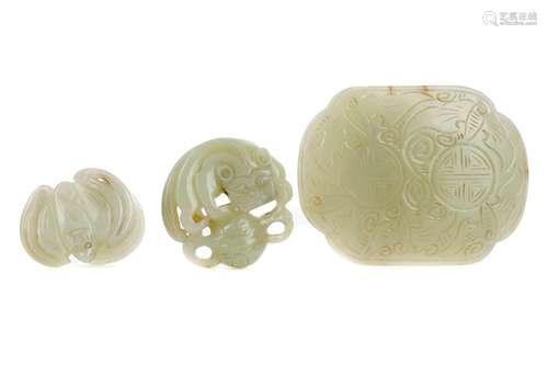 A 20TH CENTURY CHINESE JADE AMULET, FOE DOG AND RECTANGULAR ...