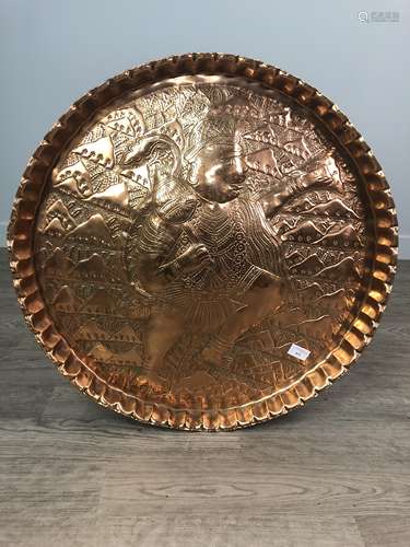 A LARGE AFRICAN COPPER CIRCULAR WALL PLAQUE