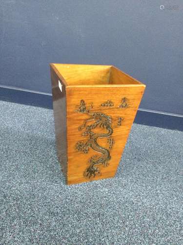 A 20TH CENTURY CHINESE WOOD PAPER BIN