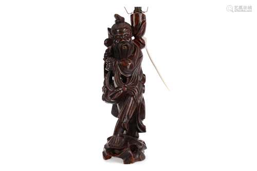 AN EARLY 20TH CENTURY CHINESE CARVED ROOTWOOD FIGURAL LAMP