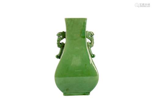 A 20TH CENTURY CHINESE CELADON VASE