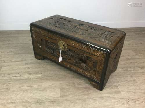 AN EARLY 20TH CENTURY CHINESE BLANKET CHEST