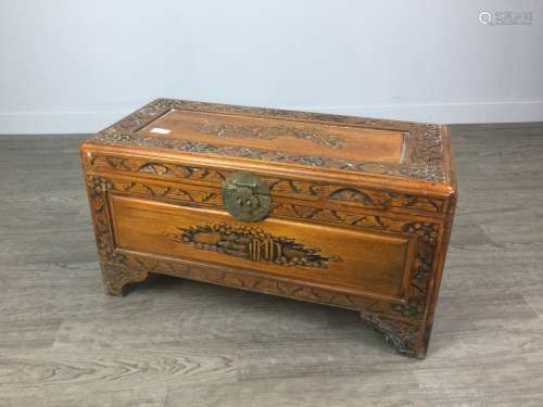 A 20TH CENTURY CHINESE BLANKET CHEST