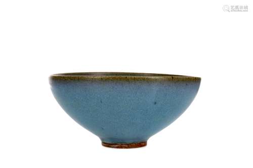 A CHINESE JUN-STYLE GLAZED BOWL