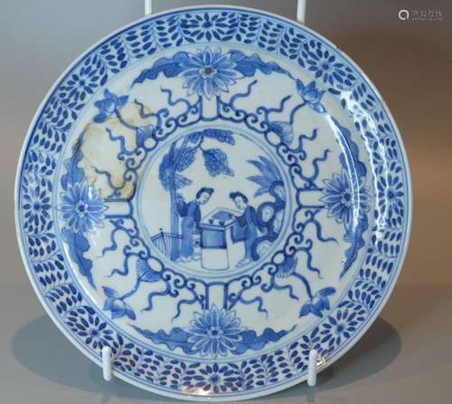 A CHINESE BLUE AND WHITE PLATE ,D 22CM