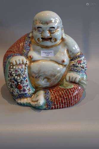 A LARGE CHINESE FAMILLE ROSE BUDDHA ,H26CM