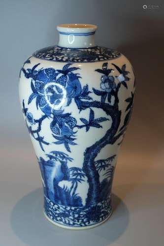 A CHINESE BLUE AND WHITE MEIPING VASE ,H34.5CM