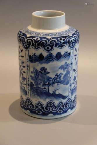 A LARGE CHINESE BLUE AND WHITE TEA CANDY ,H 19CM