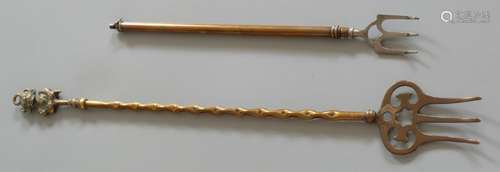 TWO 19THC BRASS LONG HANDLE FIRE TOASTING FORK