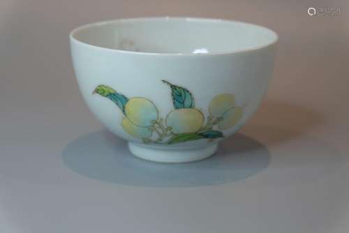 A CHINESE FAMILLE ROSE BOWL,D10CM,H 6CM