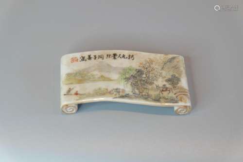 CHINESE FAMILLE ROSE INK STAND ,L 11CM ,D 5.5CM