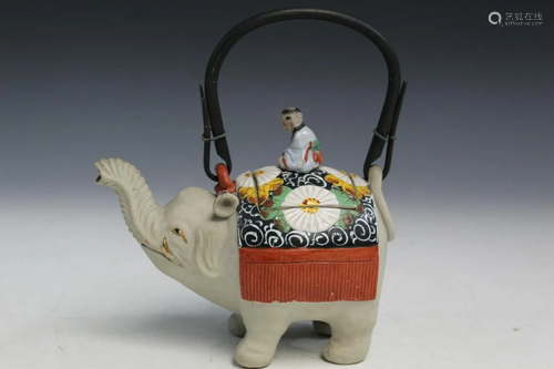 Japanese Pottery Teapot