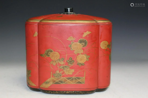 Japanese Lacquer Vessel