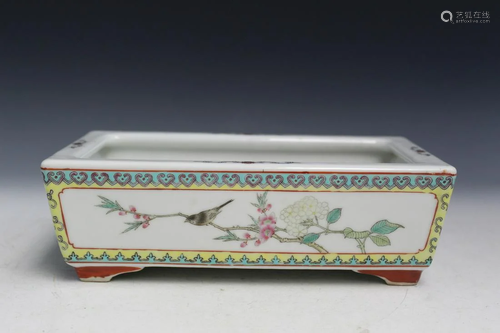 Chinese Porcelain Bulb Dish