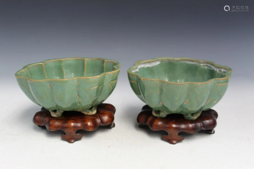 Two Chinese Green Glaze Lotus Leaf Porcelain Bulb