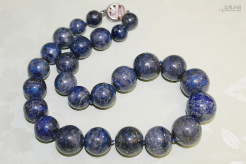 Old Lapis Lazuli Beads Necklace.