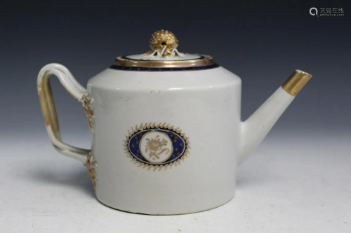 Chinese Export Porcelain Teapot