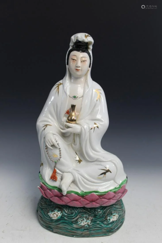 Chinese Porcelain Guanyin Statue