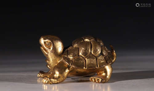 GILT BRONZE CAST TURTLE PENDANT