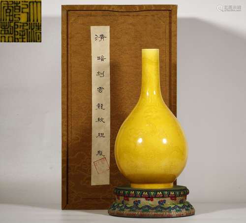 DING WARE YELLOW GLAZE DRAGON PATTERN VASE