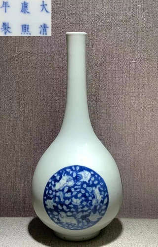 KANGXI BLUE&WHITE GLAZE VASE