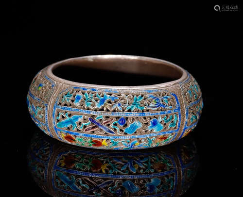 SILVER ENAMELING BLUE CAST BANGLE