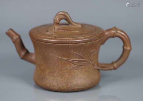 ZHOUGUIZHEN ZISHA CARVED POT