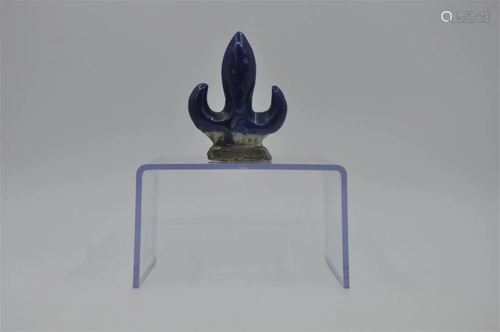 Blue pen holder