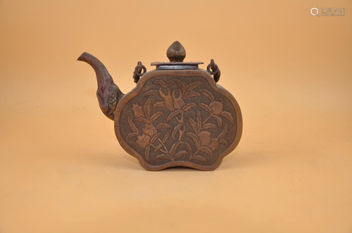 A copper teapot