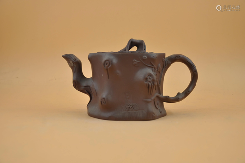 A purple clay teapot