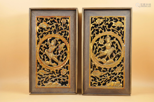 A pair of wood box