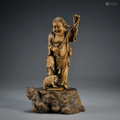 A Chenxiang Figural Carving Qing Dynasty
