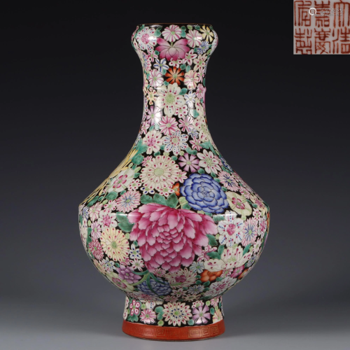 A Famille Rose Garlic Head Vase Qing Dynasty