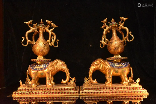 The collection of gilt bronze and real gold, inlaid