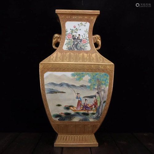 A gilt figure-painted square vase from a famille rose