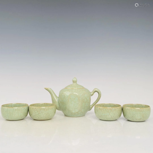 Ru porcelain borneol tea set, 12 cm high and 16 cm in