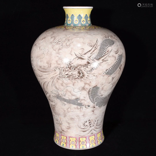 Qing Dynasty Qianlong white-glazed white-glazed plum