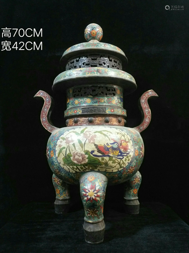 Copper cloisonnÃ© enamel made during the Qianlong