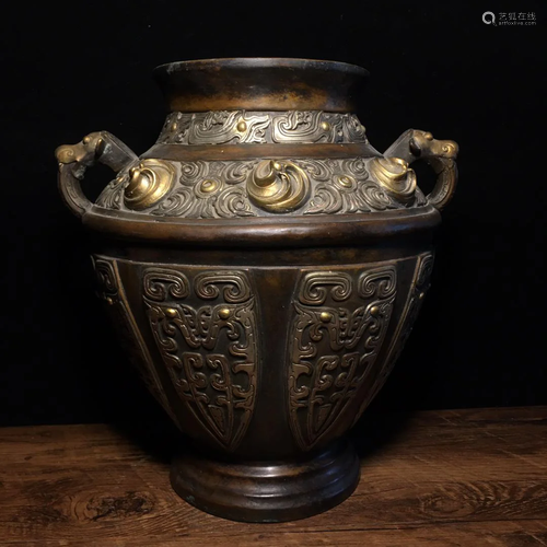 Pure copper gilt gold jar, height 28 cm, width 23 cm,